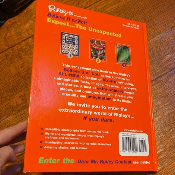 Ripley’s Believe It Or Not Book - Picture 6 of 12